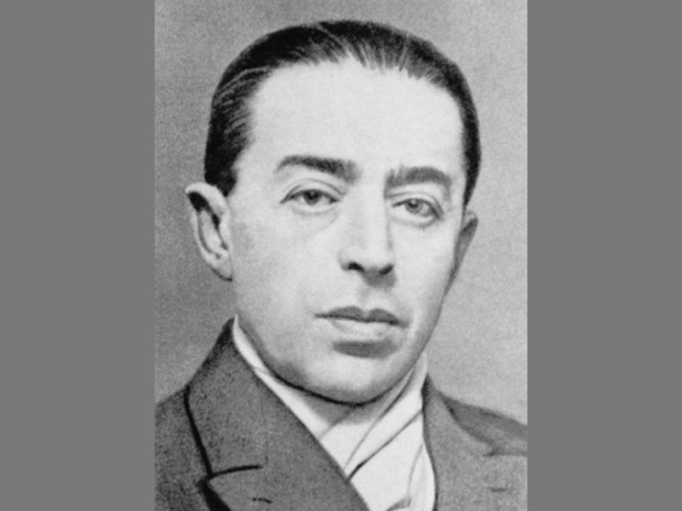 Джеймс Бонд против Ленина