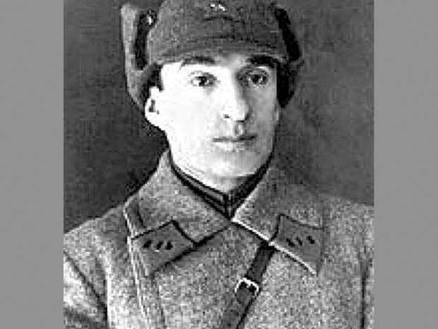 Разведчик Этьен