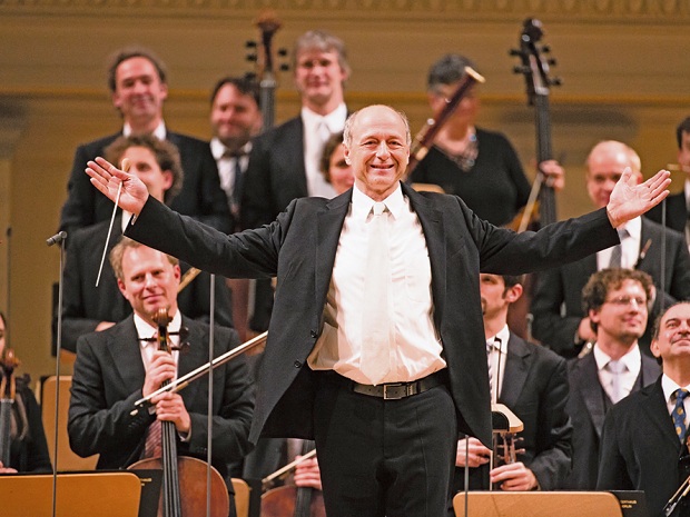 «Музыка всегда будет жить – это важно для людей»