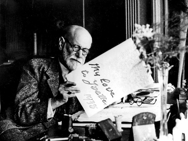 «Беспощадный разрушитель всяческих иллюзий»