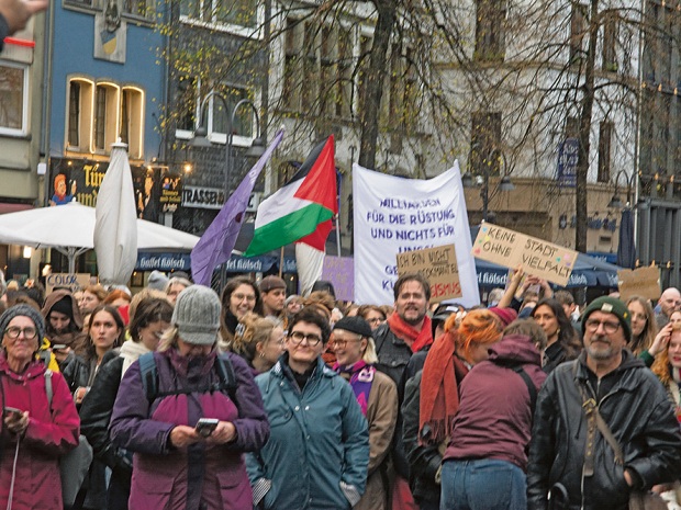 Ты не должен замечать городскyю картинy